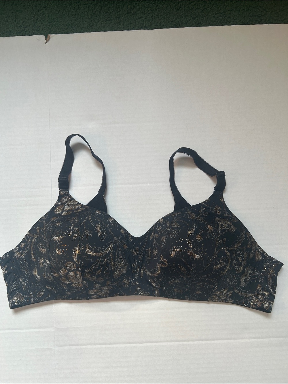 Torrid Dream wire free lightly lined bra size 44B